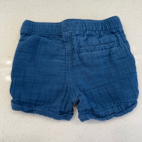 Cat & Jack Denim Blue Baby Shorts Size 18 Months 100% Cotton - Picture 2 of 4